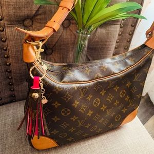 ❌❌sold❌❌tassel made with authentic louis vuitton